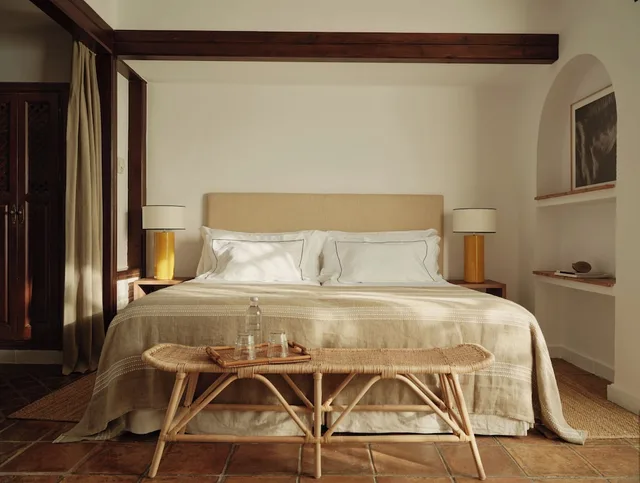 غرفة جونيور بسرير كينج، La Bobadilla, a Royal Hideaway Hotel 5/10