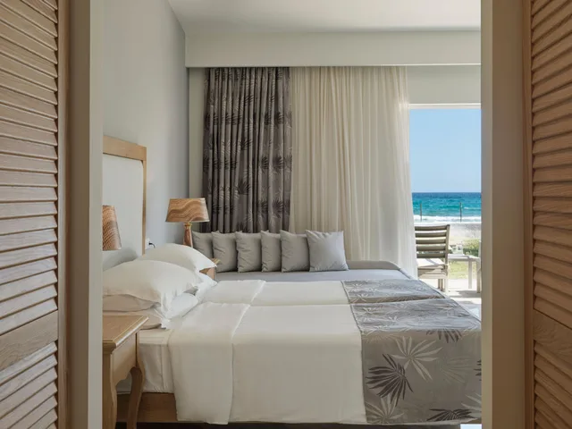 Bungalow, Sea Front، Civitel Creta Beach 1/2