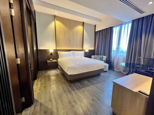 جناح ديلوكس بسرير كينج بإطلالة، Courtyard Melaka 1/2