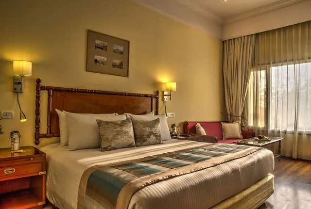 غرفة سوبيريور بسريرين منفصلين، Gateway Nashik 1/8
