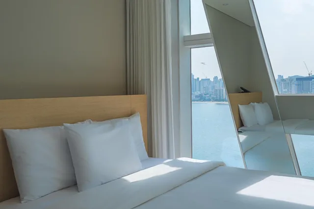 غرفة كبيرة بسريرين منفصلين، The Marine View Hotel 9/10