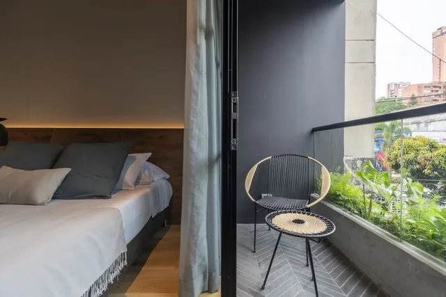 Room, 2 Queen Beds, Xl، Hashtag 98 Hotel 10/10