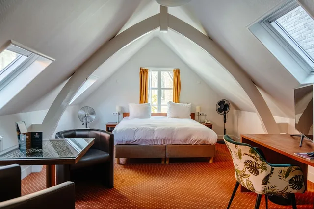 Classic, Double Bed, Church View، Ambassador City Centre Hotel 10/10