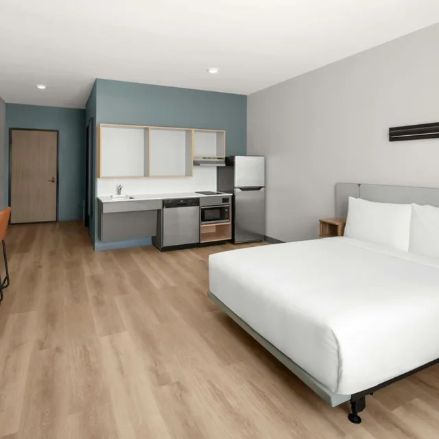 جناح استوديو بسرير كوين بغرفة نوم واحدة لذوي الإعاقة، StudioRes by Marriott Mesa 2/4