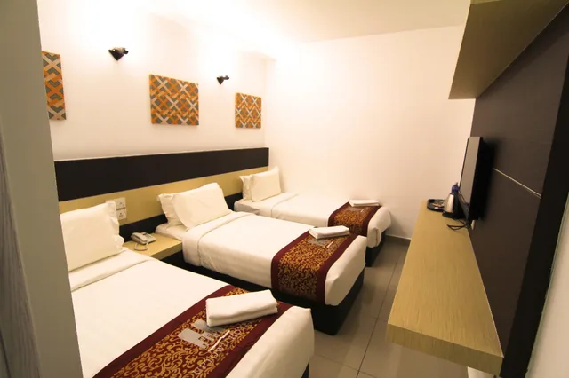 Superior, Triple, Uptown Hotel Seremban 1/2