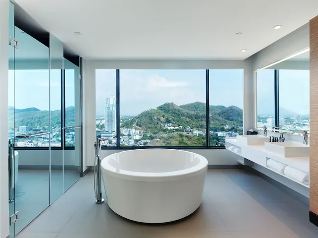 Marina Bay, Suite, King Bed, Sea View, Living Area, Balcony, Lounge Access، Novotel Marina Sriracha 10/10