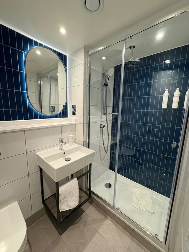 غرفة قياسية بسرير مزدوج، Comfort Inn London - Westminster 7/7
