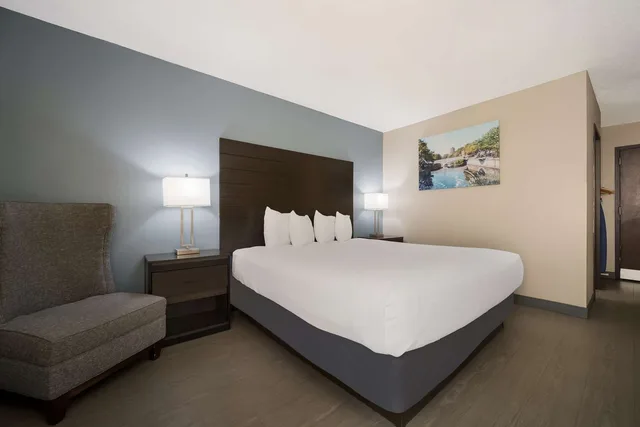 غرفة بسرير كينج، Best Western Executive Inn Battle Creek 1/5