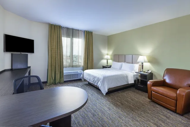 جناح استوديو بسرير كينج لذوي الإعاقة، Candlewood Suites Houston North I45 Spring An Ihg Hotel 2/3