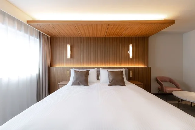 غرفة قياسية بسرير كينج لغير المدخنين، The OneFive Villa Fukuoka 1/6
