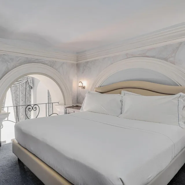 جناح دوبلكس جونيور، Hotel de La Ville 2/5