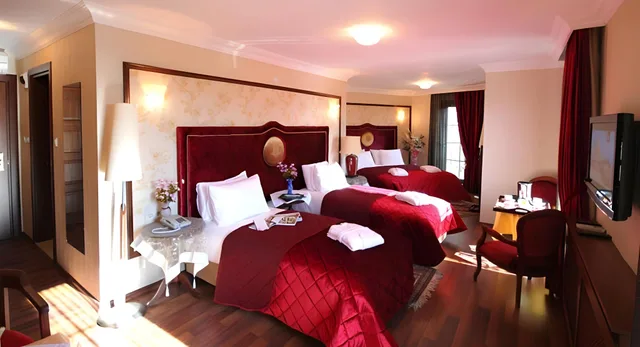 غرفة عائلية بسرير مزدوج وسريرين منفصلين، Antea Palace Hotel & SPA (ex. Best Western) 1/1