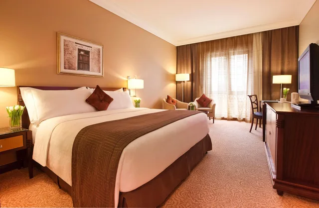 جناح، Movenpick Bur Dubai 1/1