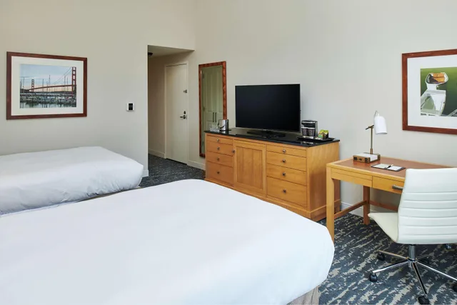 Room, 2 Double Beds, Marina View, Balcony, DoubleTree by Hilton Hotel Berkeley Marina 2/2