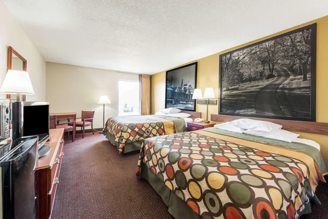 غرفة بسريرين كوين، Super 8 by Wyndham Shepherdsville / Louisville South I65 3/5