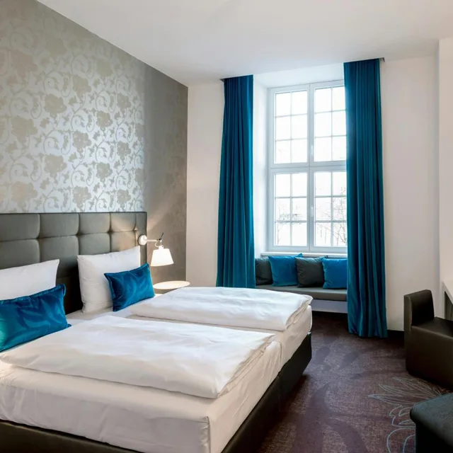 غرفة ديلوكس بسرير كينج، Motel One Magdeburg 1/5