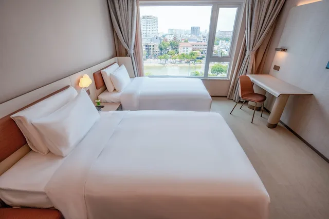 غرفة بزنس بسريرين منفصلين، Sunland Hotel 2/10