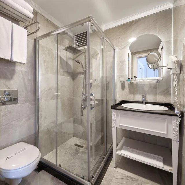 Superior, Double Bed, Albinas Hotel 7/8