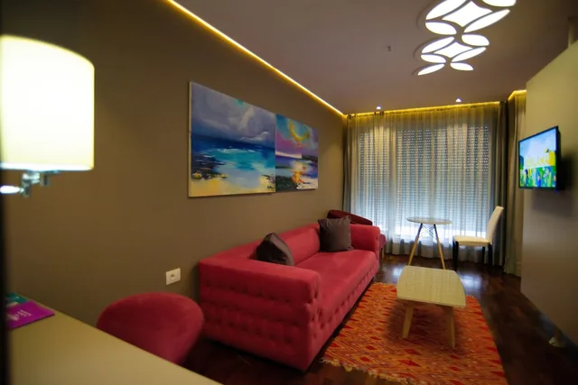 Bougainville Bay Hotel، ساراندا 54/78