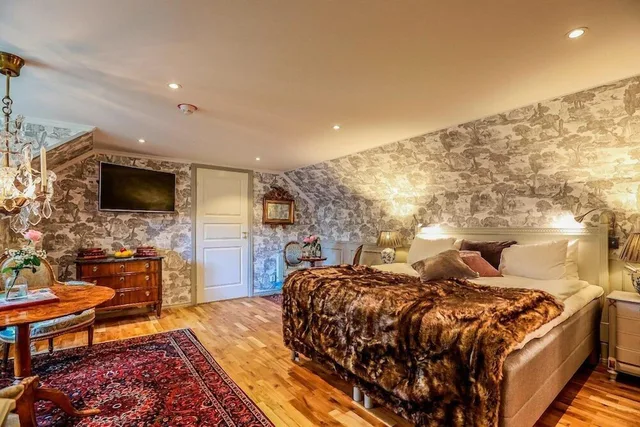 جناح سوبيريور بسرير كينج، Vadstena Klosterhotel 1/1