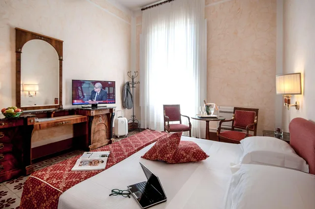 غرفة بسريرين، Grand Hotel Royal Viareggio 2/2