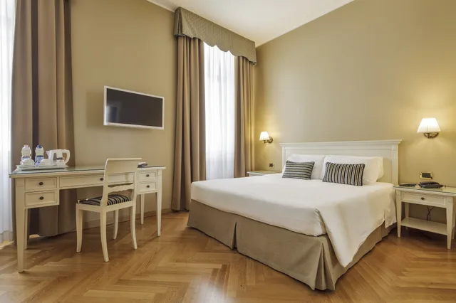 غرفة قياسية بسريرين منفصلين، Continentale Hotel 3/10