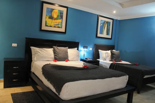 جناح عائلي ديلوكس بسرير كينج وسرير فردي بإطلالة على المسبح، Seranta Brisas de Bavaro Ex the Mt Hotel 10/10