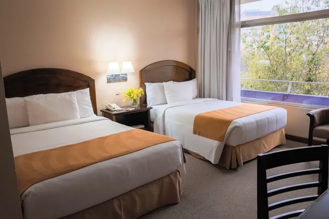 غرفة تنفيذية بسرير مزدوج، Hotel Quito by Sercotel 3/4