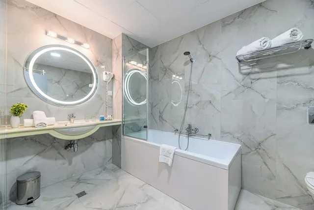 غرفة بزنس بسرير كوين بإطلالة على النهر، Vega Hotel 8/10