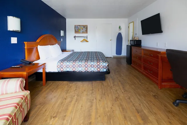 غرفة بسرير كينج، Budget Inn Greenville By Hotel O I-85 6/10
