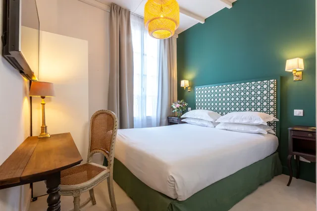 غرفة كلاسيكية بسرير كوين، Hotel Le Relais de Poste 2/4