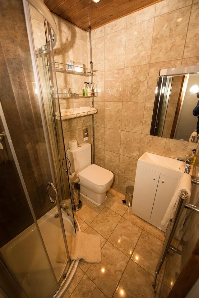 غرفة بسريرين منفصلين، Sherwood Guest House 6/6
