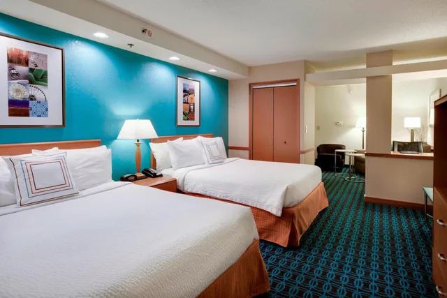 استوديو بسرير كوين، Fairfield Inn & Suites South Hill I-85 2/3