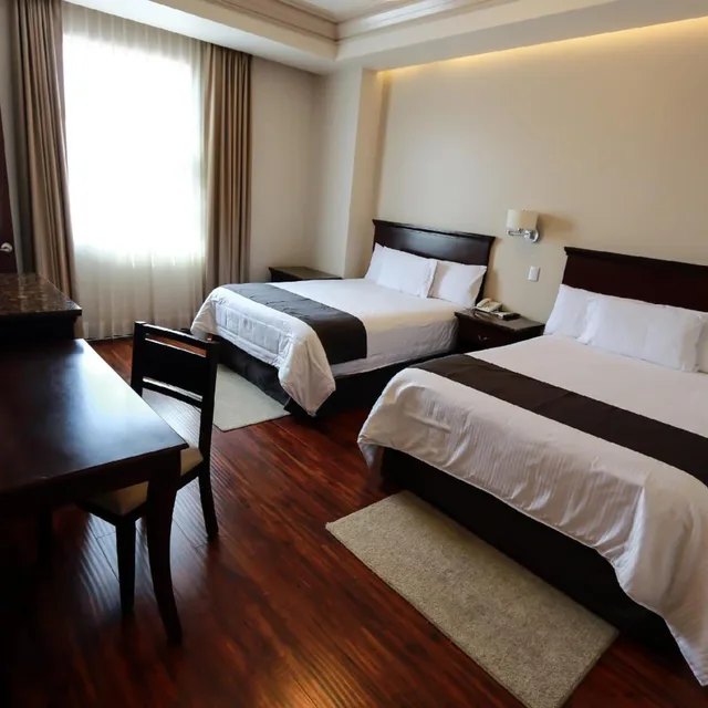 جناح جونيور، Hotel Casa Torres 3/9