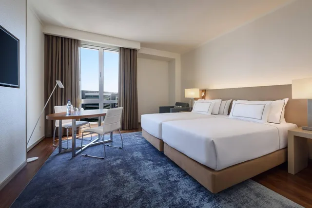 Melia, Twin Beds، Melia Lisboa Oriente 1/3