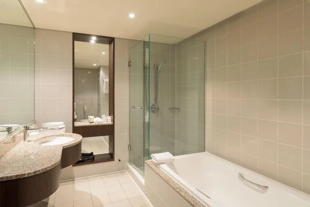 Superior, Twin Beds, 2 King Beds, Grand Millennium Auckland 6/7