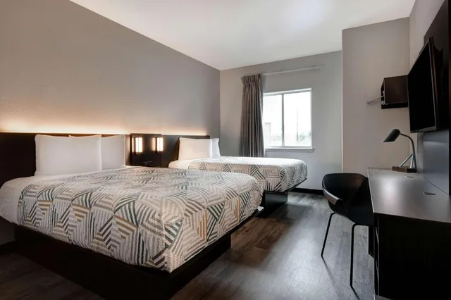 2 Full Beds Mobil Access Tub Nsmk Micfridg، Motel6 Pharr, TX 3/5