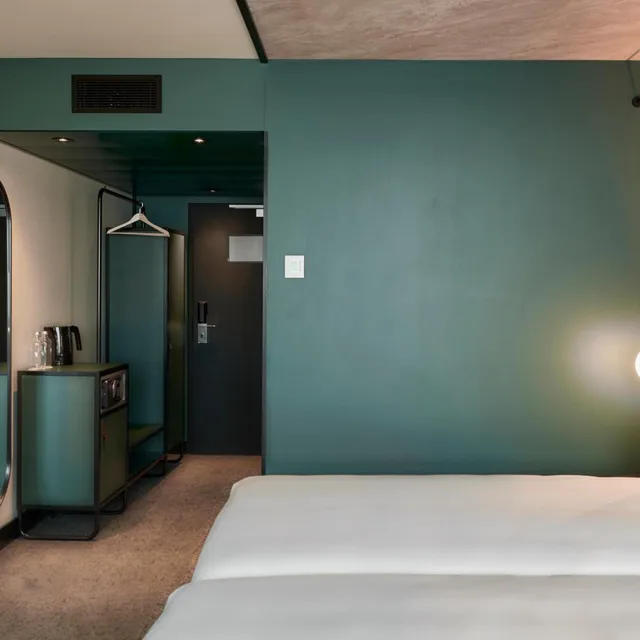 غرفة سوبيريور بسرير فردي مع أريكة، Novotel Bern Expo 7/8