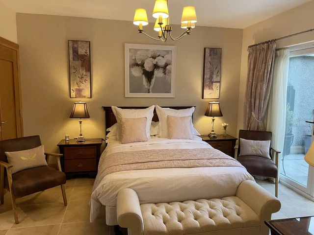 غرفة بسريرين منفصلين، Crowfield House 2/7