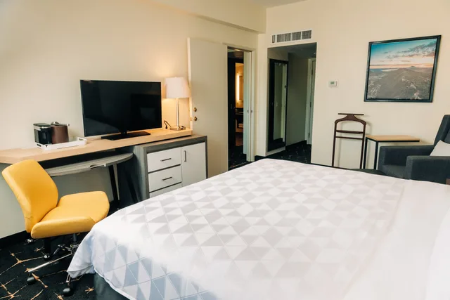 جناح بسرير كينج، Holiday Inn San Salvador An Ihg Hotel 1/4