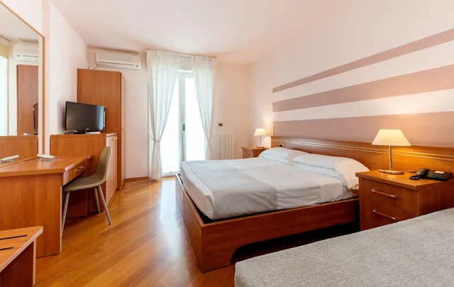 غرفة بسرير كوين، Loano 2 Village Residence Hotel 6/10