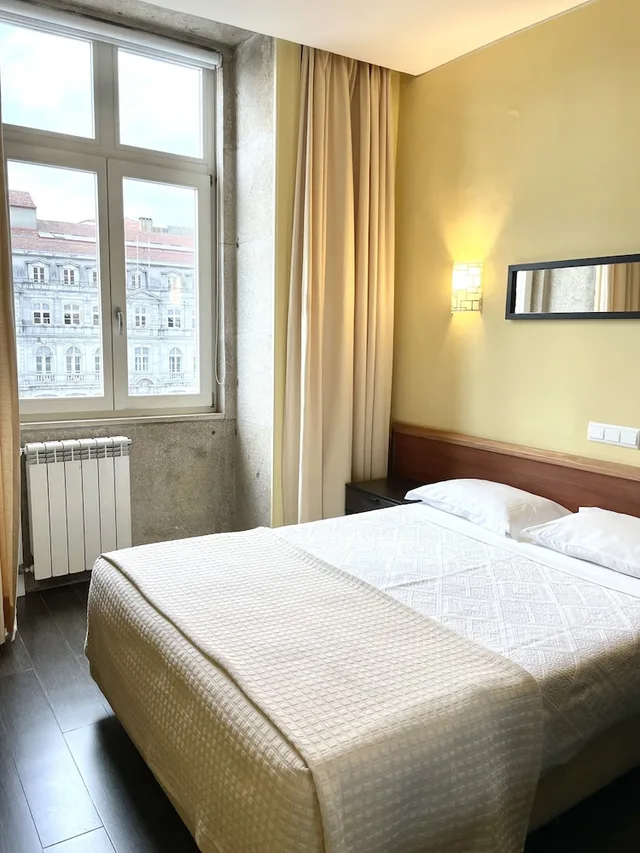 غرفة قياسية بسرير مزدوج بإطلالة على المدينة، Universal Hotel 1/9