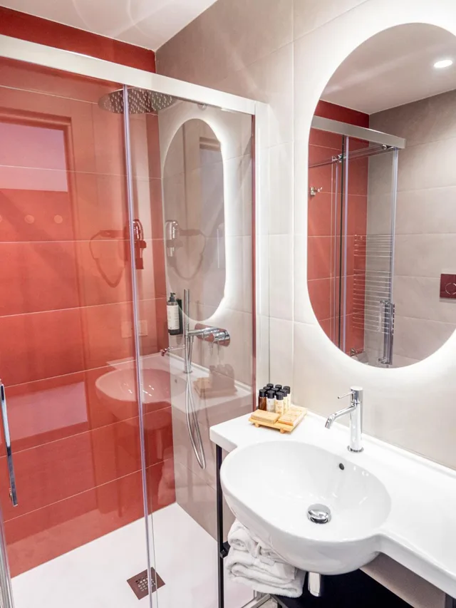 غرفة قياسية ثلاثية، Hotel Vittoria 3/3