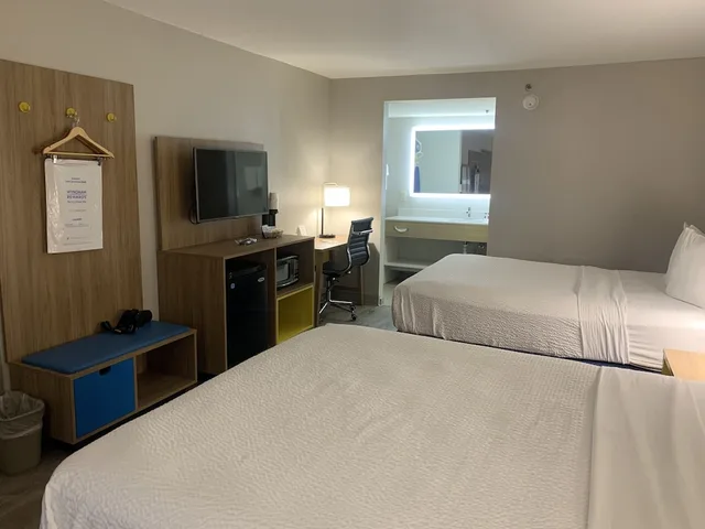 غرفة بسريرين كوين للمدخنين، Days Inn by Wyndham Atlanta Stone Mountain 4/6
