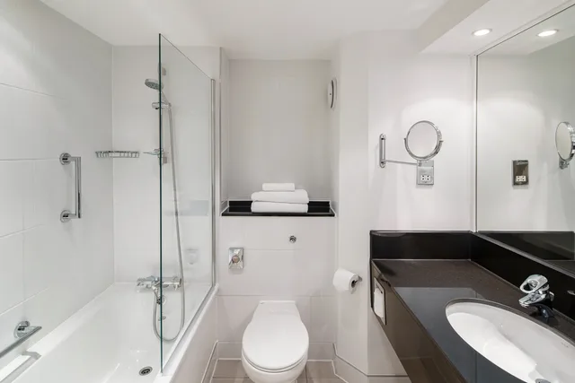 غرفة بريميوم بسرير مزدوج بإطلالة، Crowne Plaza Glasgow 3/3