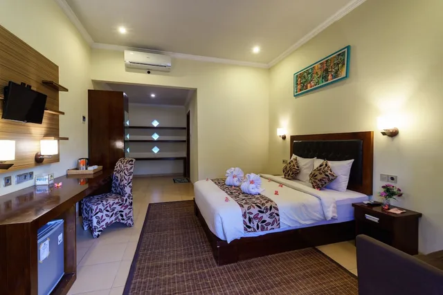 Premier, Double Bed, Segara Anak Hotel 1/8