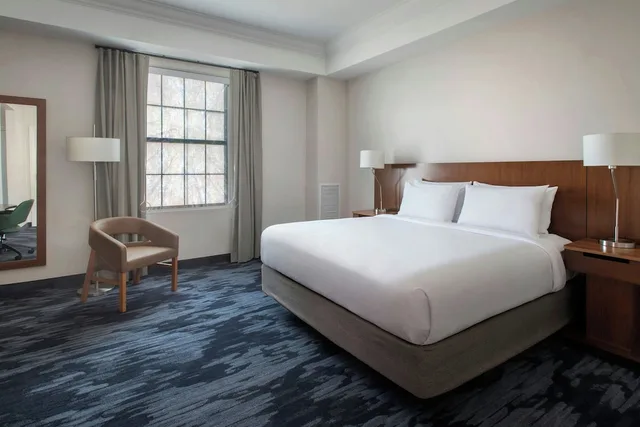 غرفة بسرير كينج، Fairfield Inn Suites By Marriott Albany Downtown 3/9