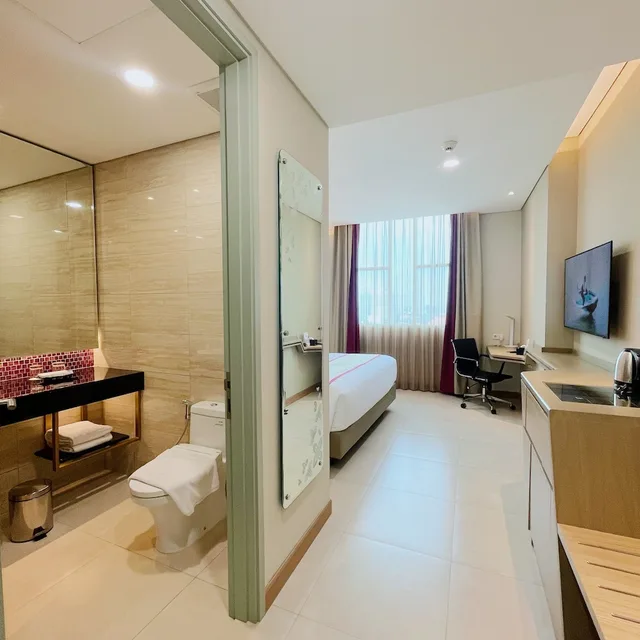 Standard, Twin Beds, Leedon Hotel & Suites Surabaya 1/3