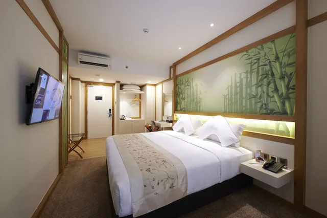 جناح بسرير كينج بجاكوزي، Verse Luxe Hotel Wahid Hasyim 9/10