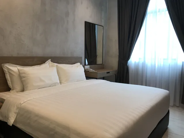 غرفة قياسية بسرير كينج، Dandelion Inn 1/6